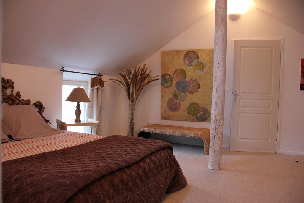 Domaine Du Moulin De L'Etang Bed & Breakfast Châtillon-sur-Marne Стая снимка