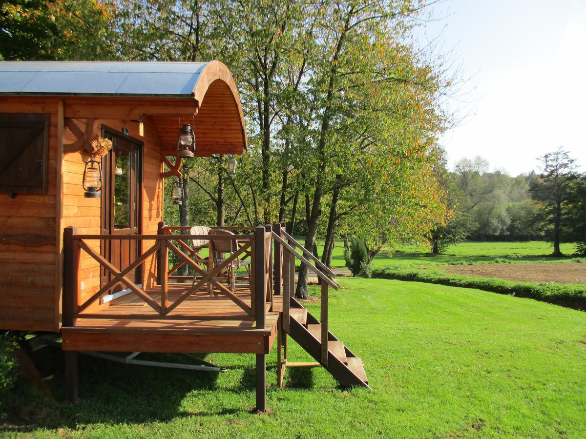 Domaine Du Moulin De L'Etang Bed & Breakfast Châtillon-sur-Marne Екстериор снимка