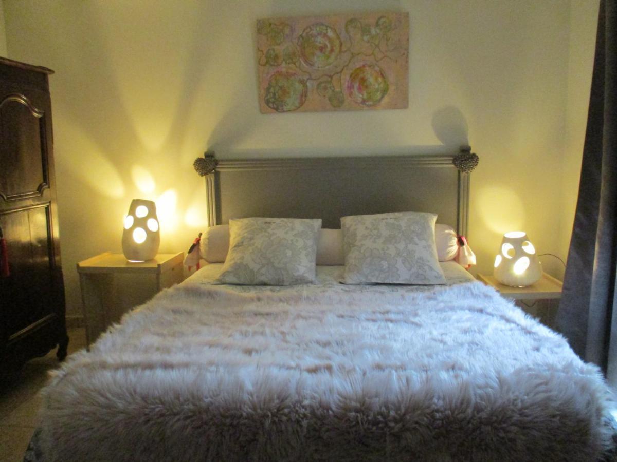 Domaine Du Moulin De L'Etang Bed & Breakfast Châtillon-sur-Marne Екстериор снимка